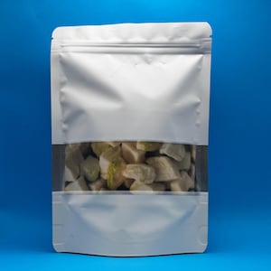 Organic freeze dried apple chunks