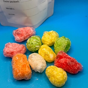 Freeze dried gummy bears candy treat snack puff
