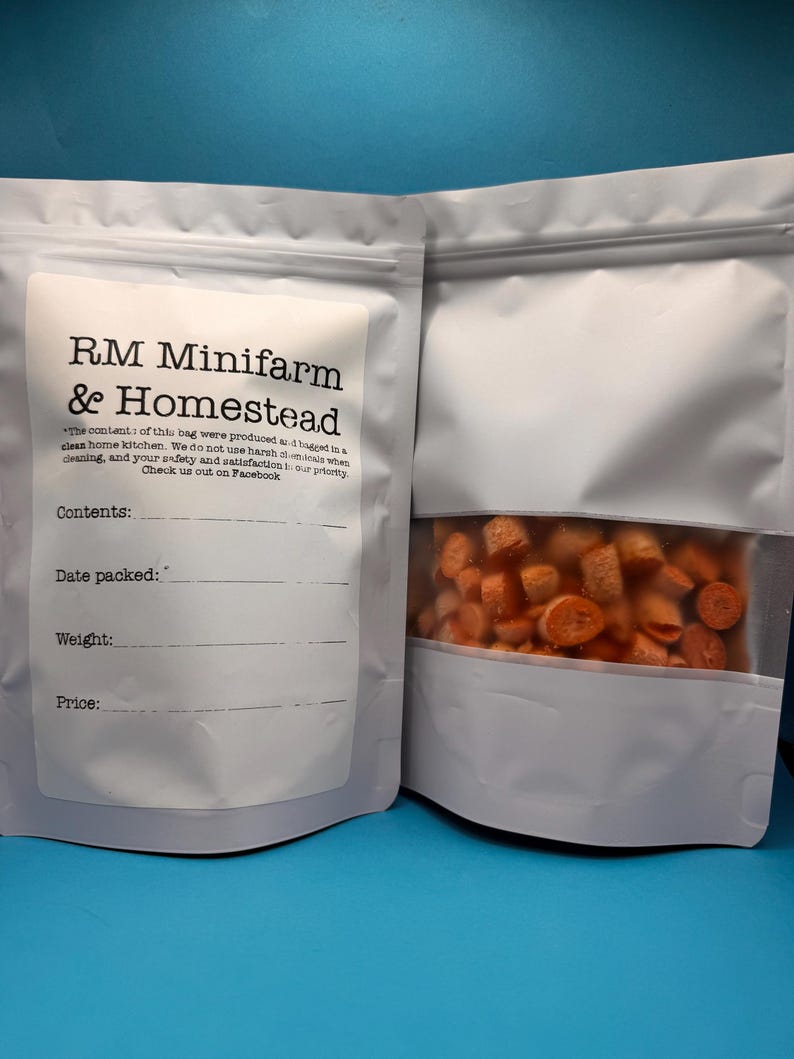 Organic freeze dried baby carrots whole or pieces no apeel or added ingredients