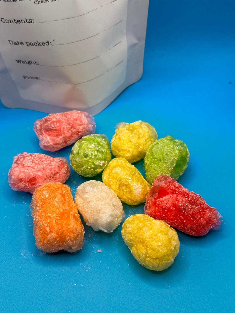 Freeze dried gummy bears candy treat snack puff