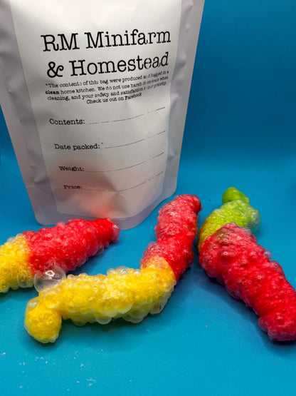 Freeze dried gummy worms treat snack puff candy