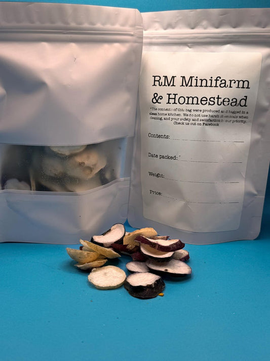 Organic no apeel freeze dried radishes treat snack