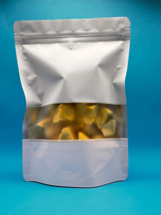 Organic no apeel freeze dried mango pieces treat snack crunchy food