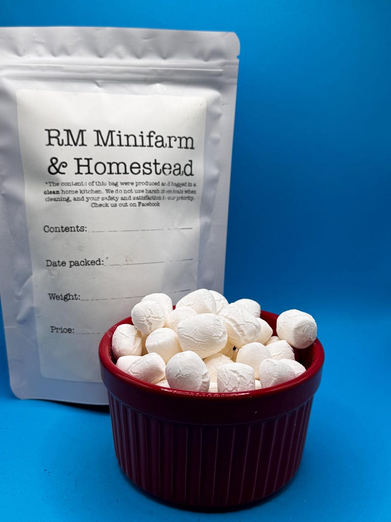 Marshmallows organic vanilla freeze dried treat snack candy crunchy